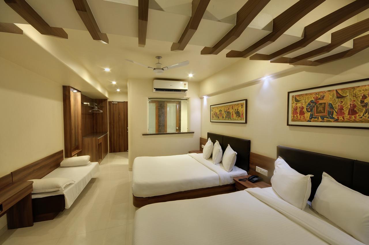 Shreeji Vatika Otel Surat Dış mekan fotoğraf
