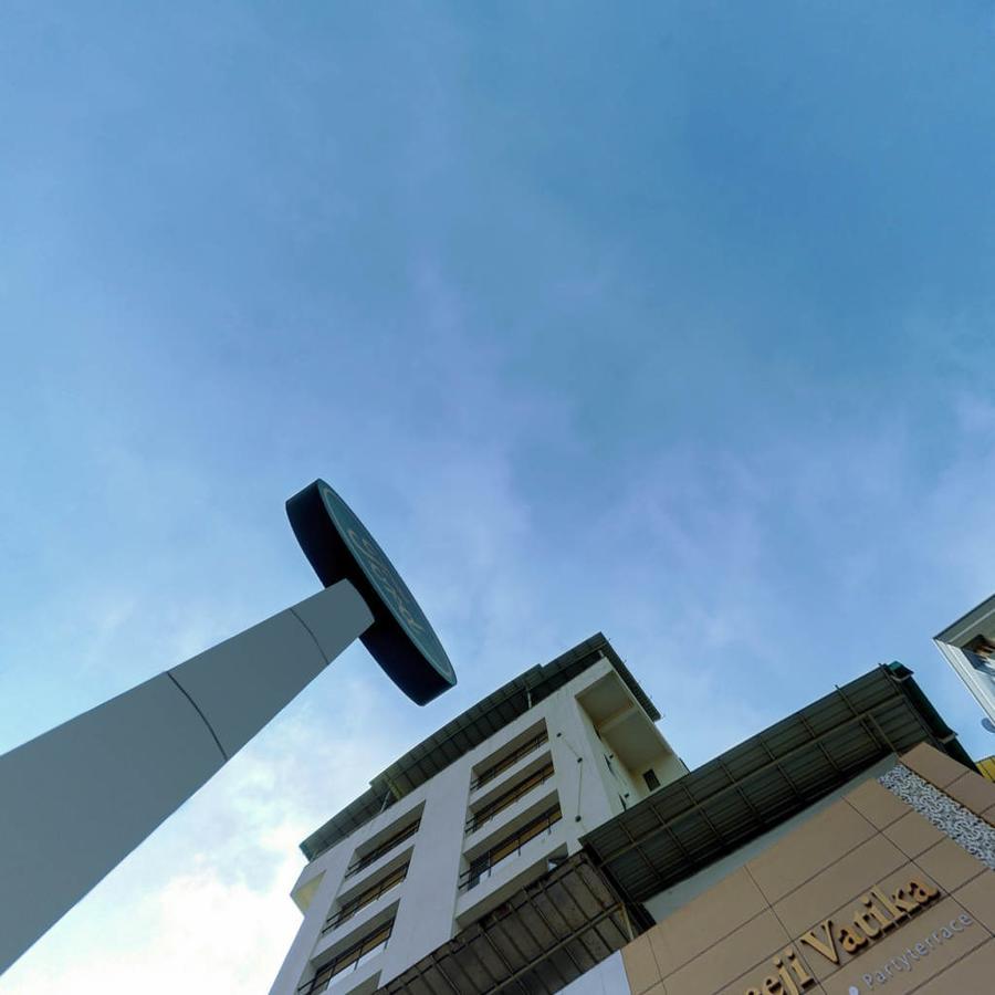 Shreeji Vatika Otel Surat Dış mekan fotoğraf